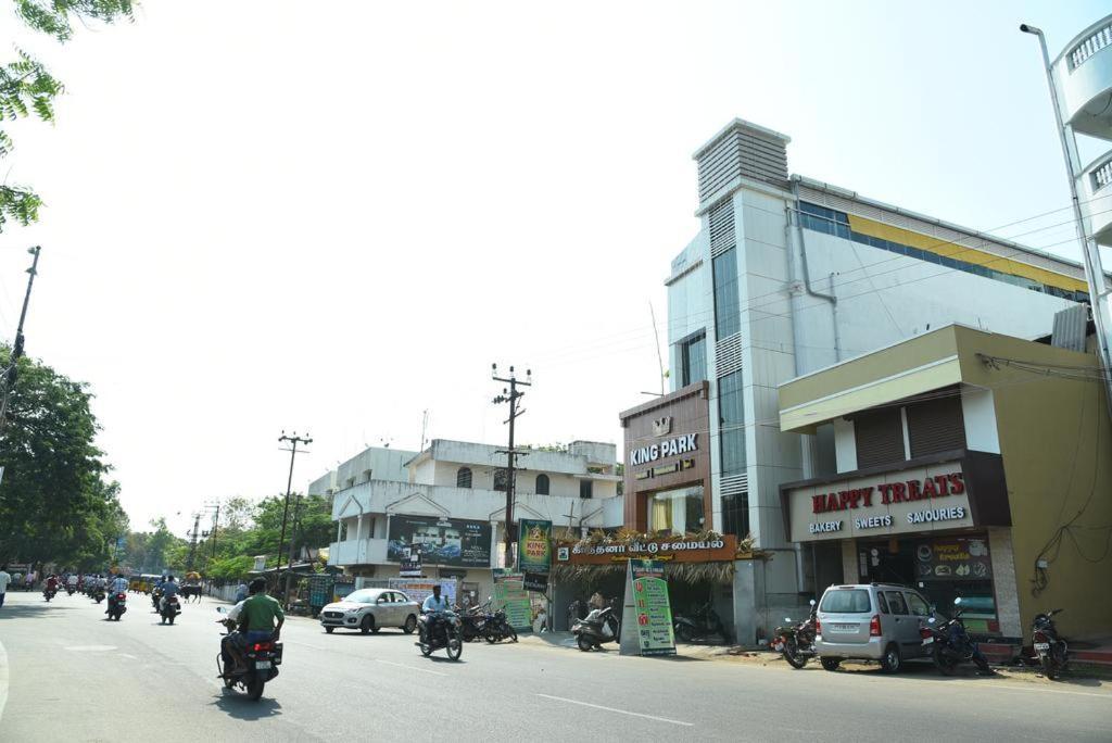 King Park Hotel Puducherry Zewnętrze zdjęcie
