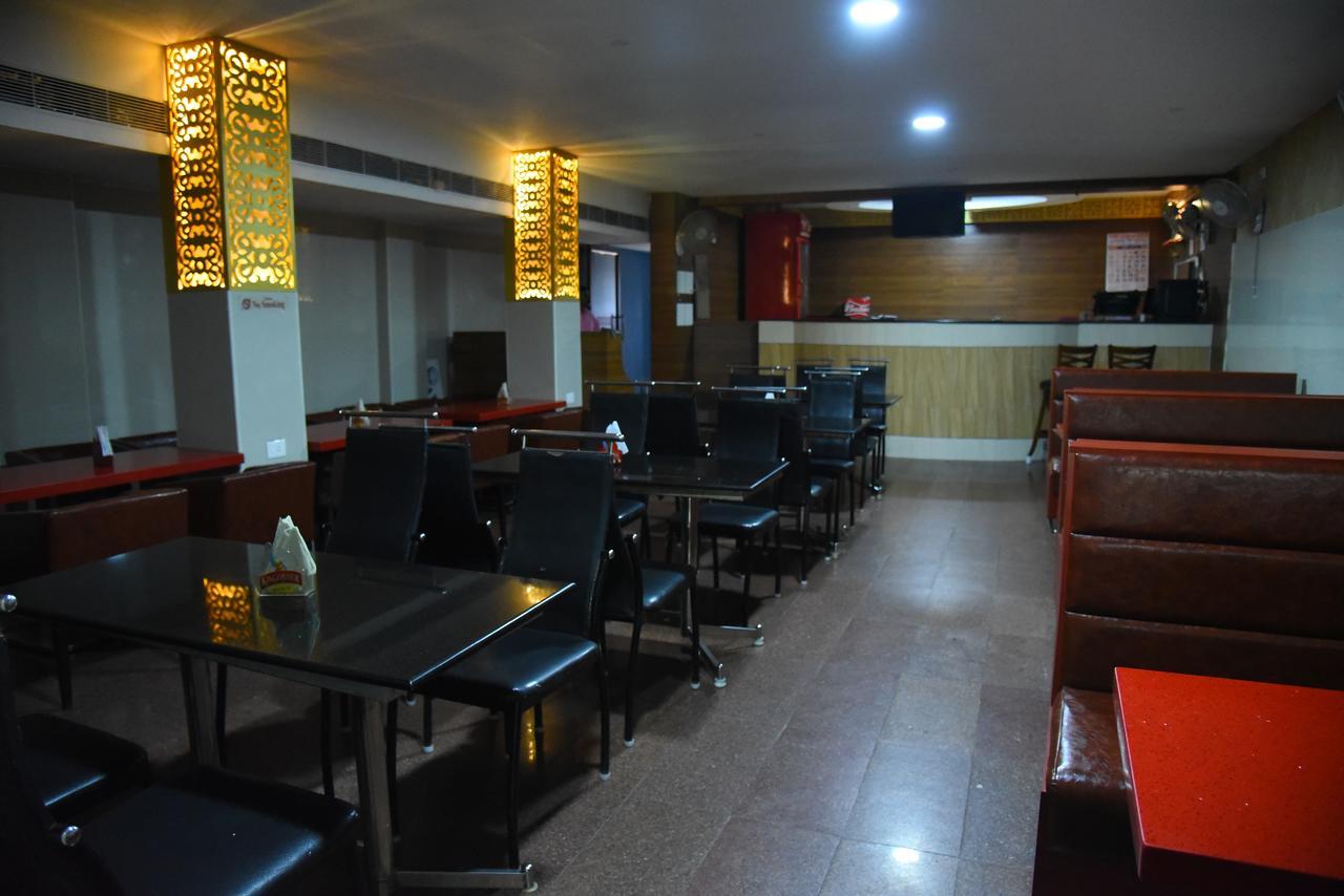 King Park Hotel Puducherry Zewnętrze zdjęcie