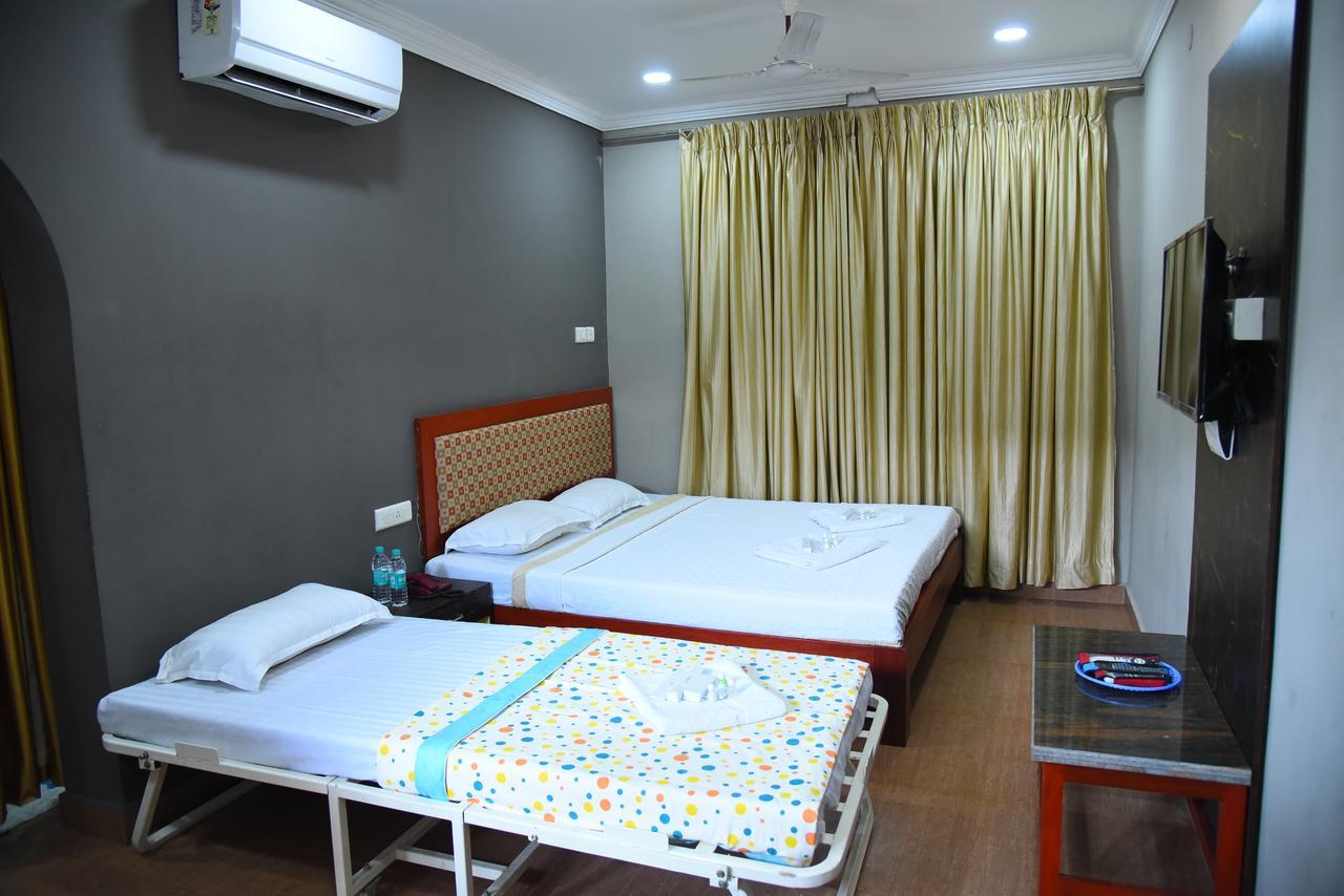 King Park Hotel Puducherry Zewnętrze zdjęcie