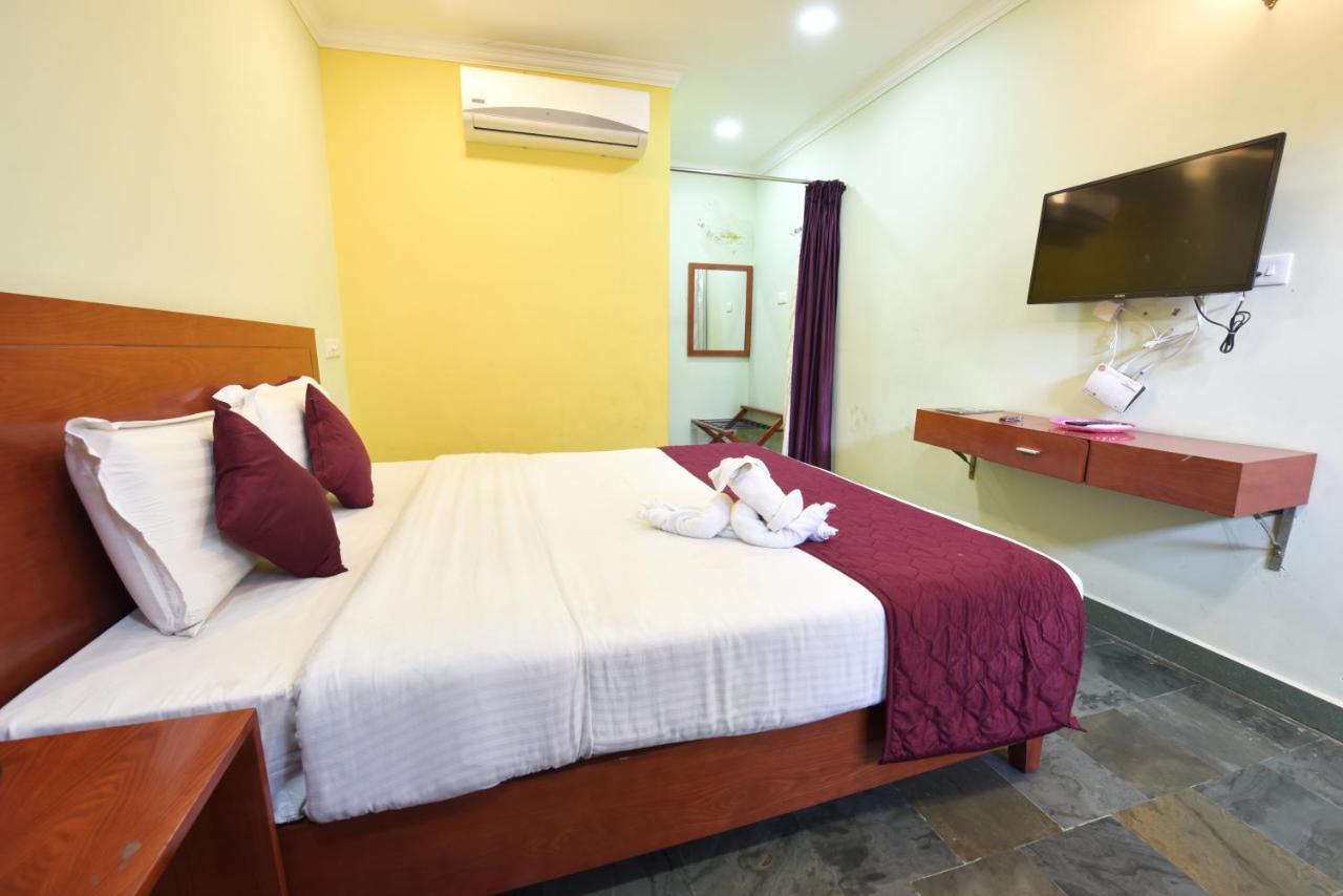 King Park Hotel Puducherry Zewnętrze zdjęcie