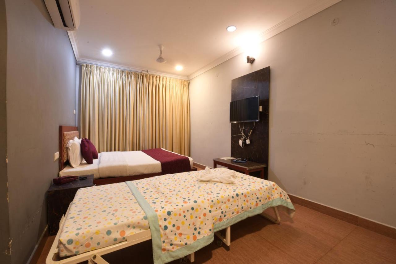 King Park Hotel Puducherry Zewnętrze zdjęcie