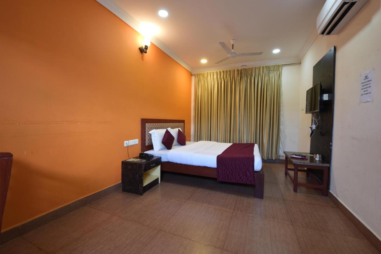 King Park Hotel Puducherry Zewnętrze zdjęcie