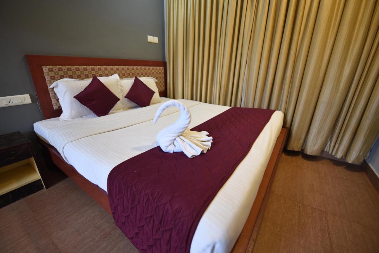 King Park Hotel Puducherry Zewnętrze zdjęcie