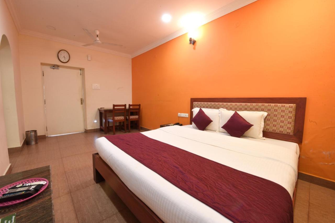 King Park Hotel Puducherry Zewnętrze zdjęcie